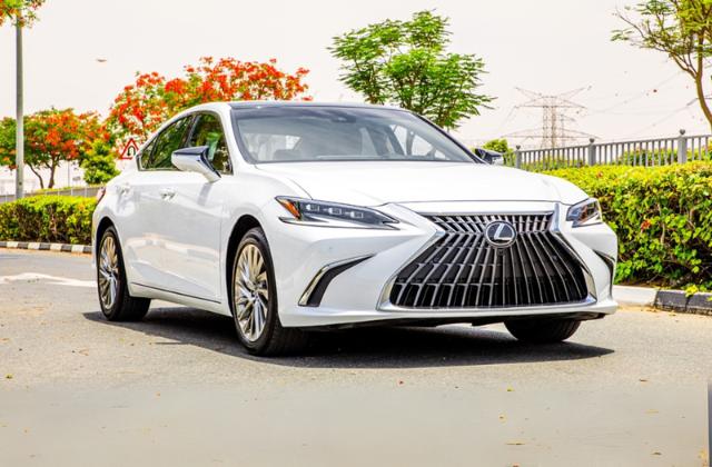 Lexus ES Series