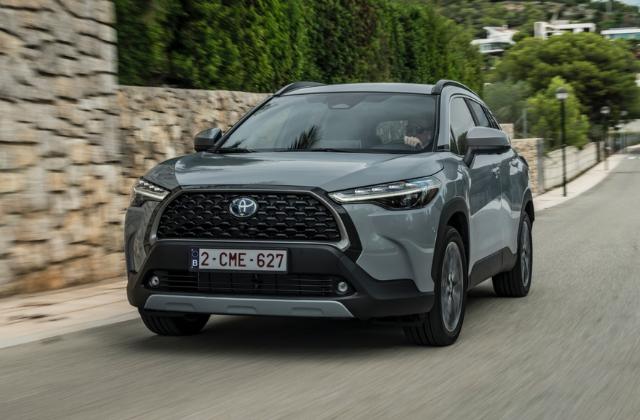 TOYOTA COROLLA CROSS