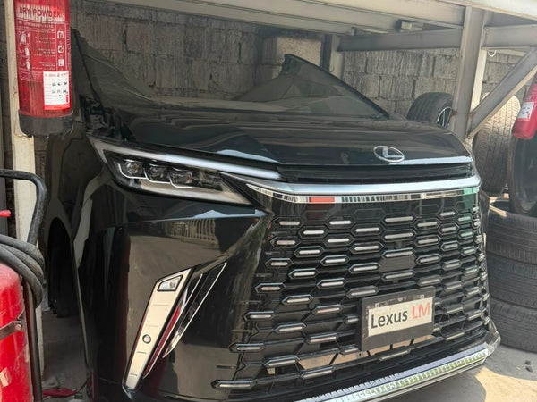 Lexus LM 350H 2025