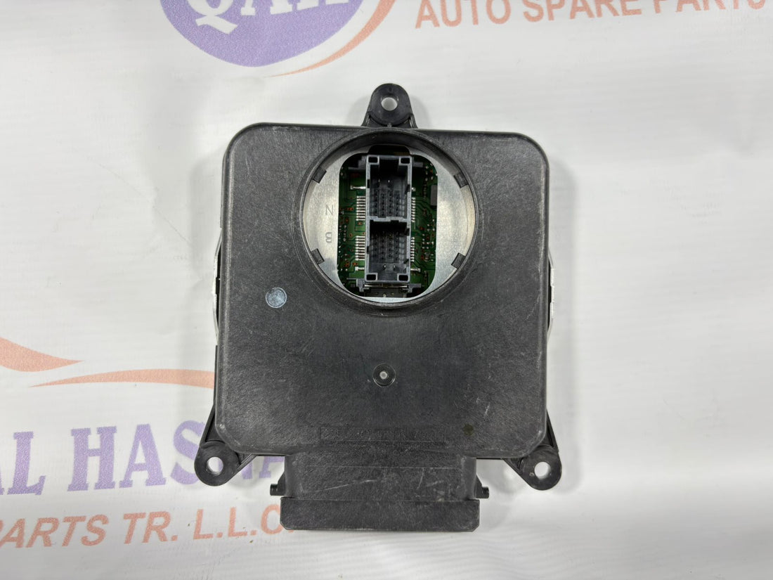 Toyota Headlamp Module Right Side 89908-12070 R112