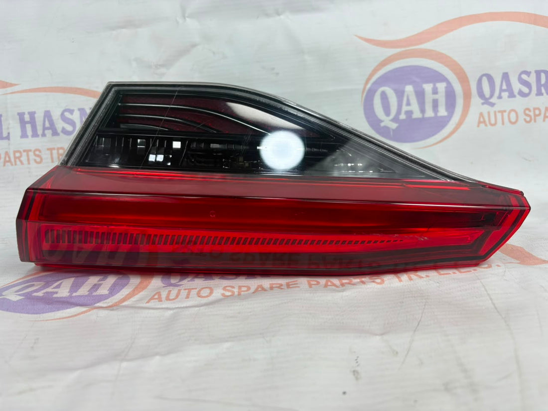 Toyota 81580-07100 Tail Lamp Right Side 81580-07101 Avalon Limited 2020-2021 RH