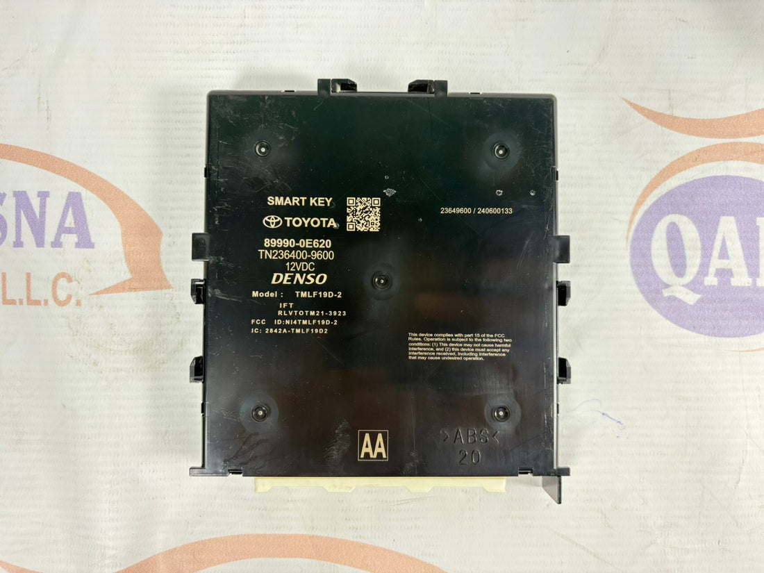 89990-0E620 LEXUS RX350 SMART KEYLESS ENTRY COMPUTER CONTROL MODULE OEM